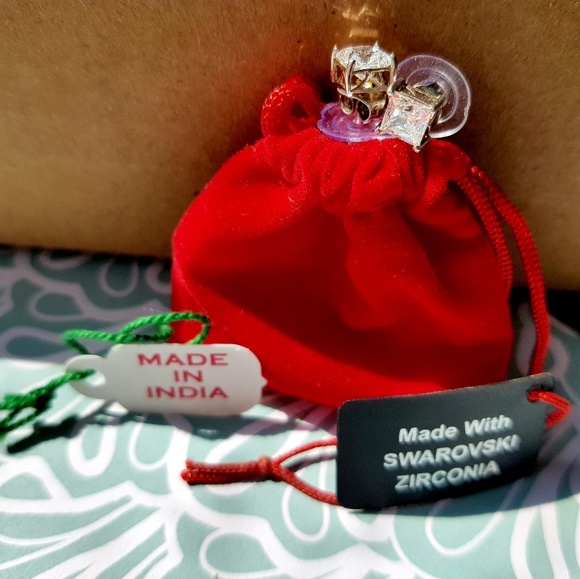 Swarovski Zirconia Earrings - Picture 2 of 2